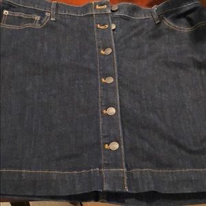 Denim skirt